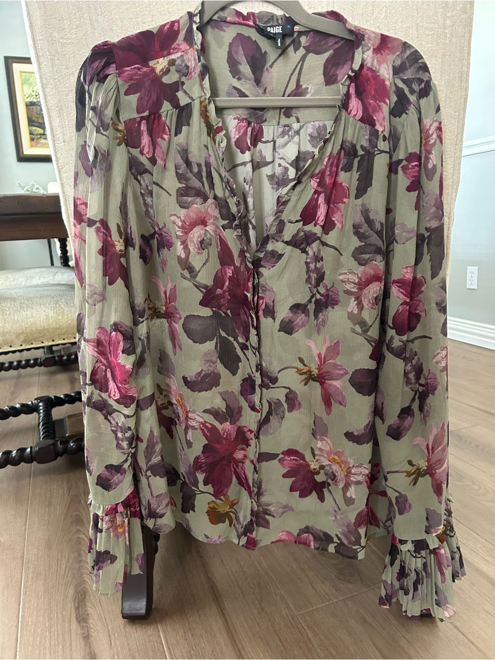 PAIGE Sage Floral Button-Front Long-Sleeve Blouse with Pink Accents firm price